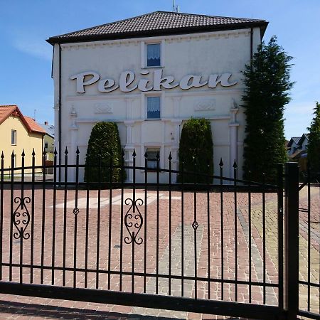 Pelikan I Rowy  Bagian luar foto
