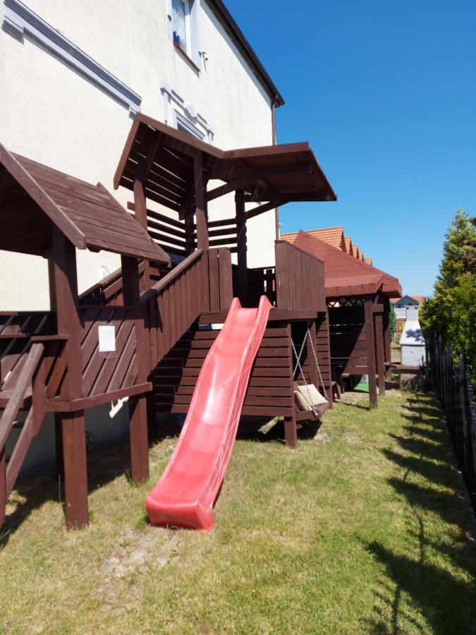 Pelikan I Rowy  Bagian luar foto